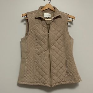 Adrienne Vittadini Zip Up Tan Vest